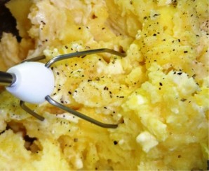 Картофельное пюре со сливочным сыром - фото шаг 4