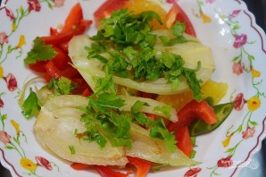 Салат из фенхеля и апельсина с заправкой из авокадо - фото шаг 7