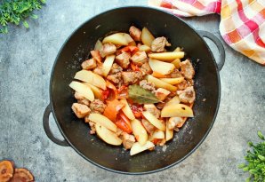 Жаркое по-деревенски - фото шаг 8