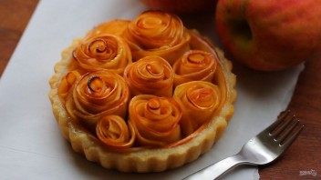 Тарт с розами из яблок - фото шаг 11