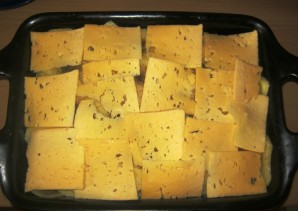 Картошка, запеченная под сыром в духовке - фото шаг 4