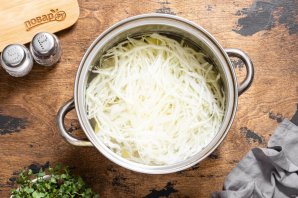 Постный борщ с грибами - фото шаг 10