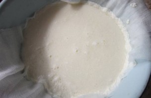 Домашний сыр из молока и кефира - фото шаг 3