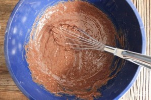 Шоколадный торт с ягодами - фото шаг 2