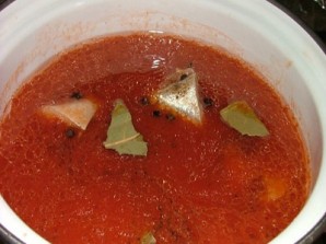 Жареная рыба в томатном соусе - фото шаг 4