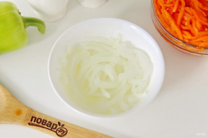 Салат с корейской морковкой и курицей - фото шаг 3