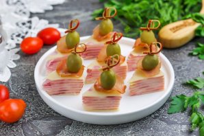 Канапе с сыром и ветчиной - фото шаг 8