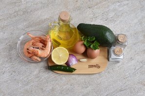 Салат "Авокадо с креветками" - фото шаг 1