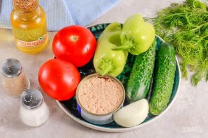 Овощной салат с икрой минтая - фото шаг 1
