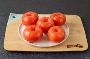 Соленые фаршированные помидоры - фото шаг 2
