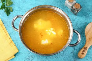 Сырный суп с семгой - фото шаг 7