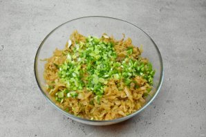 Начинка из фарша и капусты для блинов - фото шаг 6