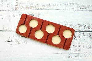 Шоколадные конфеты на палочке - фото шаг 2