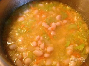 Фасолевый суп с приправой из петрушки - фото шаг 6