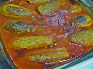 Фаршированные кабачки в томатном соусе - фото шаг 7
