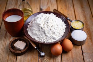 Сдобное дрожжевое тесто для булочек - фото шаг 1