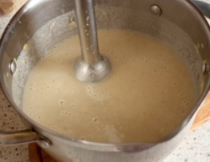 Суп пюре из шампиньонов в хлебе - фото шаг 4