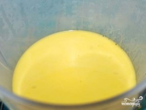 Бисквит с сухофруктами - фото шаг 1