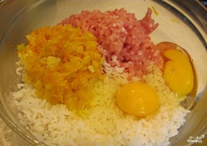 Тефтели с рисом и мясом - фото шаг 5