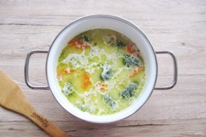 Сырный суп с брокколи и курицей - фото шаг 8