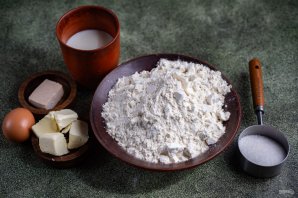 Булочки с миндальным кремом - фото шаг 1