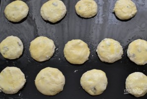 Сырники с изюмом и лимоном - фото шаг 6
