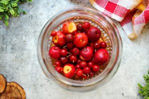 Компот из ранеток на зиму - фото шаг 4
