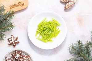 Фруктовый салат на Новый год Лошади - фото шаг 5