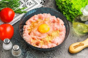 Куриные котлеты в духовке - фото шаг 2