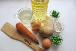 Овощной суп с сырными шариками - фото шаг 1