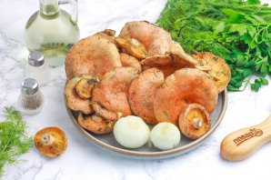Жареные грибы рыжики