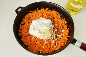 Горбуша с морковью в духовке - фото шаг 4