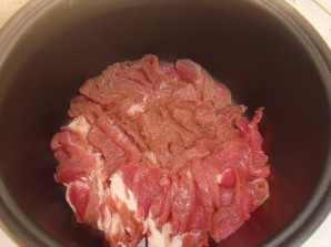 Мясо по-французски в мультиварке "Поларис" - фото шаг 2