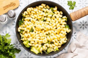 Паста с брокколи - фото шаг 8