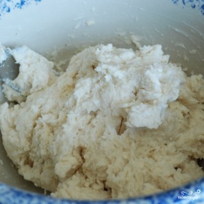 Песочное печенье с ежевикой и взбитыми сливками - фото шаг 5