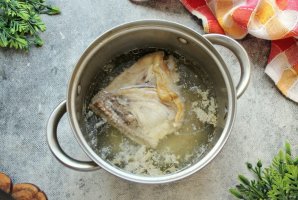 Холодный борщ с курицей и маринованной свеклой - фото шаг 7