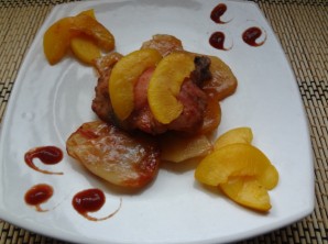 Курица с абрикосами в духовке - фото шаг 4