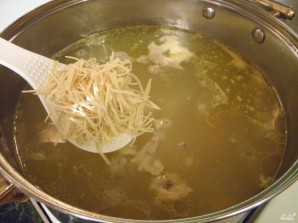 Куриный суп с домашней лапшой - фото шаг 14