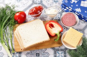 Горячие бутерброды на Новый Год - фото шаг 1