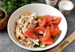 Овощной салат с курицей и фасолью - фото шаг 4