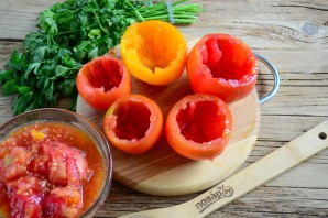 Фаршированные томаты "Сеньор Помидор" - фото шаг 2