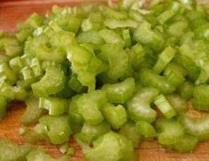Легкий салат с зеленью - фото шаг 2