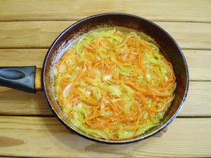 Картошка с морковью и луком - фото шаг 7