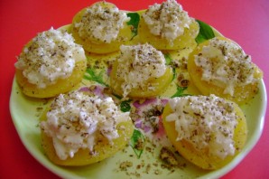 Салат в персиках - фото шаг 5