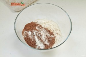 Шоколадные пирожные с кокосом - фото шаг 2