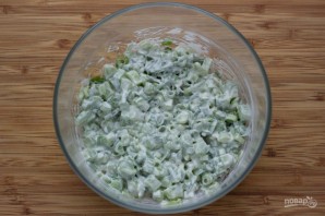 Салат с тунцом (рецепт с фото) - фото шаг 2