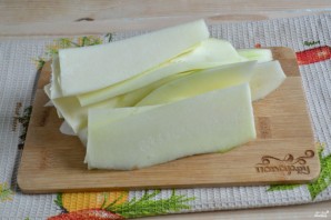 Кабачки с сыром в духовке - фото шаг 2
