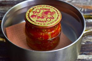Баклажаны в томатном соусе на зиму - фото шаг 10