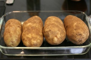 Картофель, фаршированный сыром - фото шаг 1