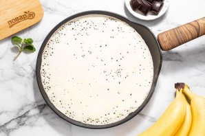 Блины с шоколадом и бананом - фото шаг 5